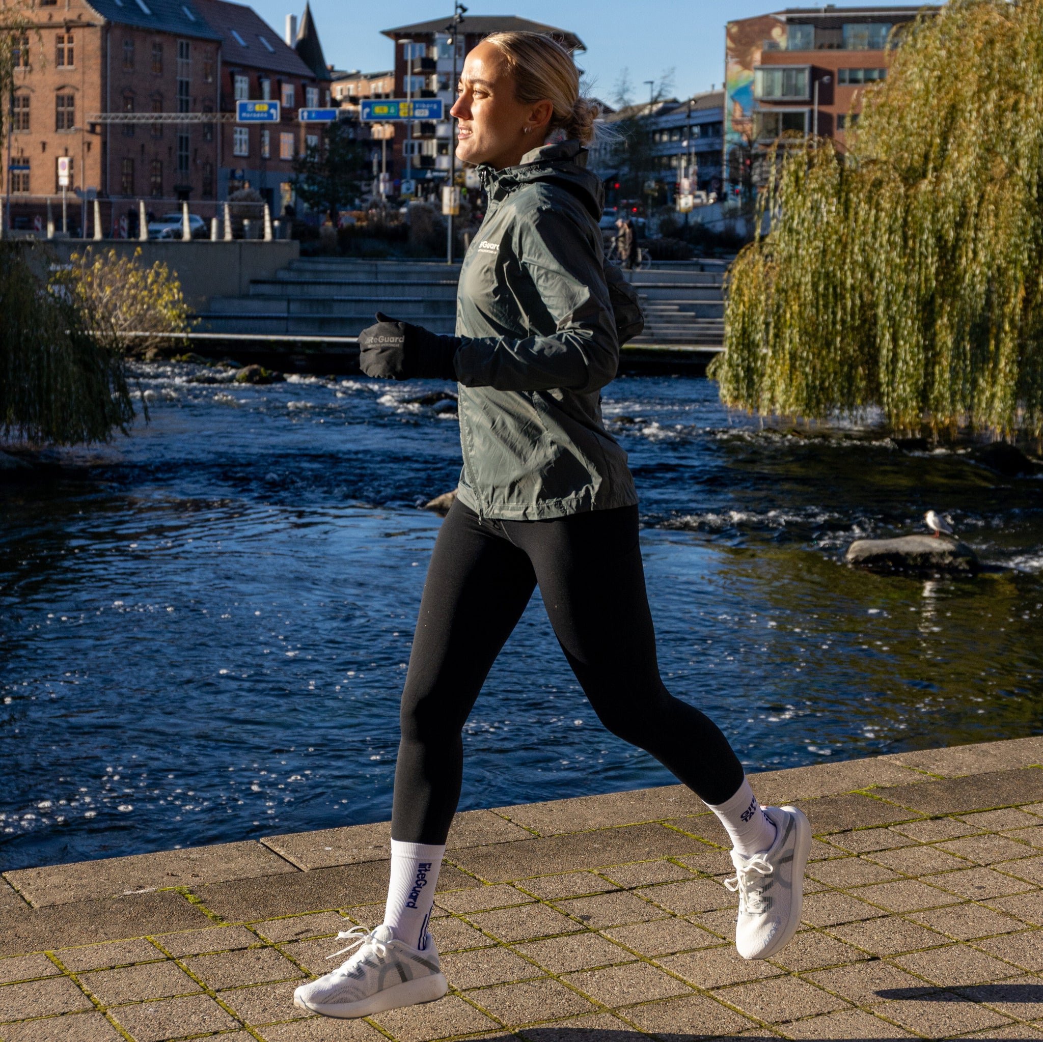 PRO-TECH LG - GirlTalk - White/Blue