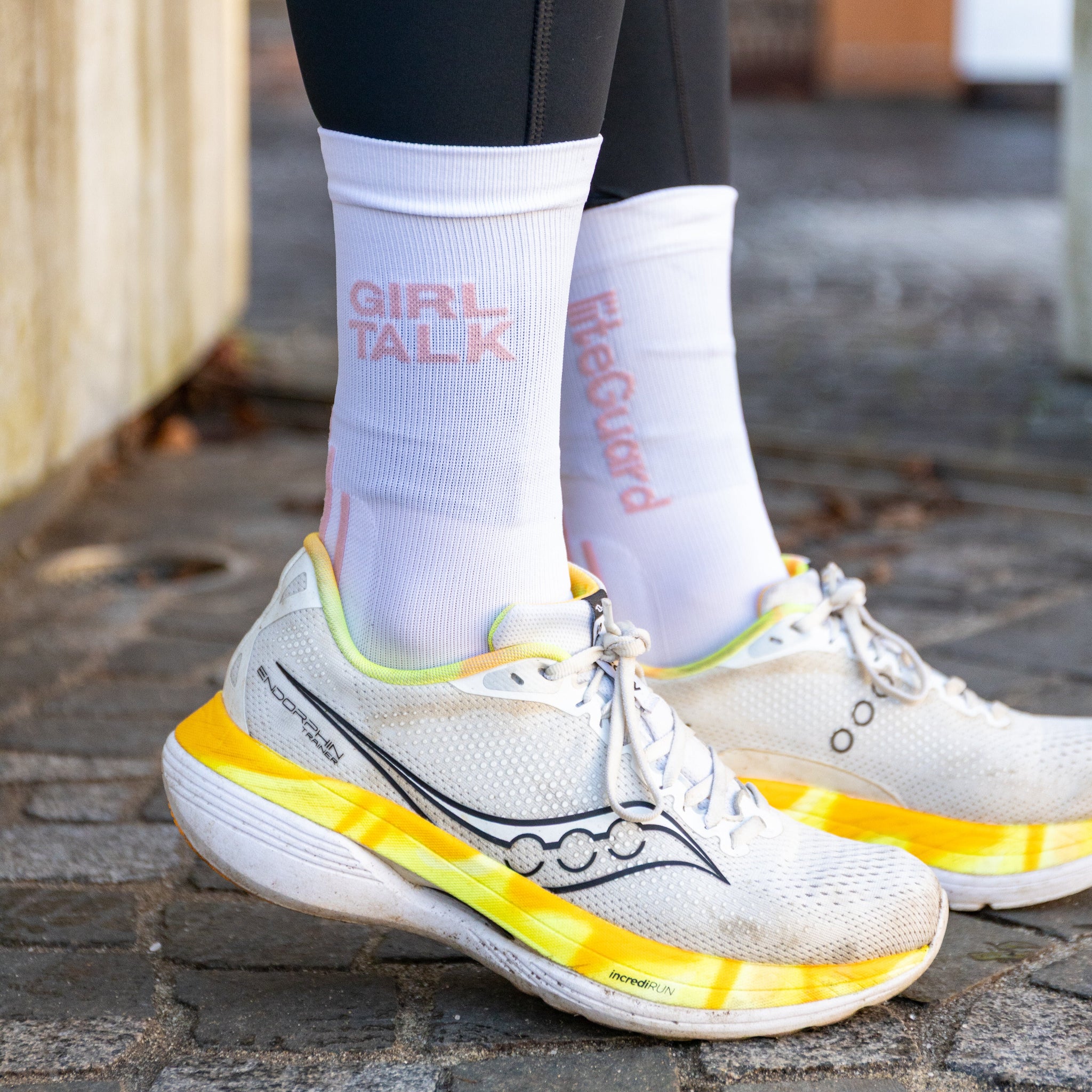 PRO-TECH LG - GirlTalk - White/Light Pink