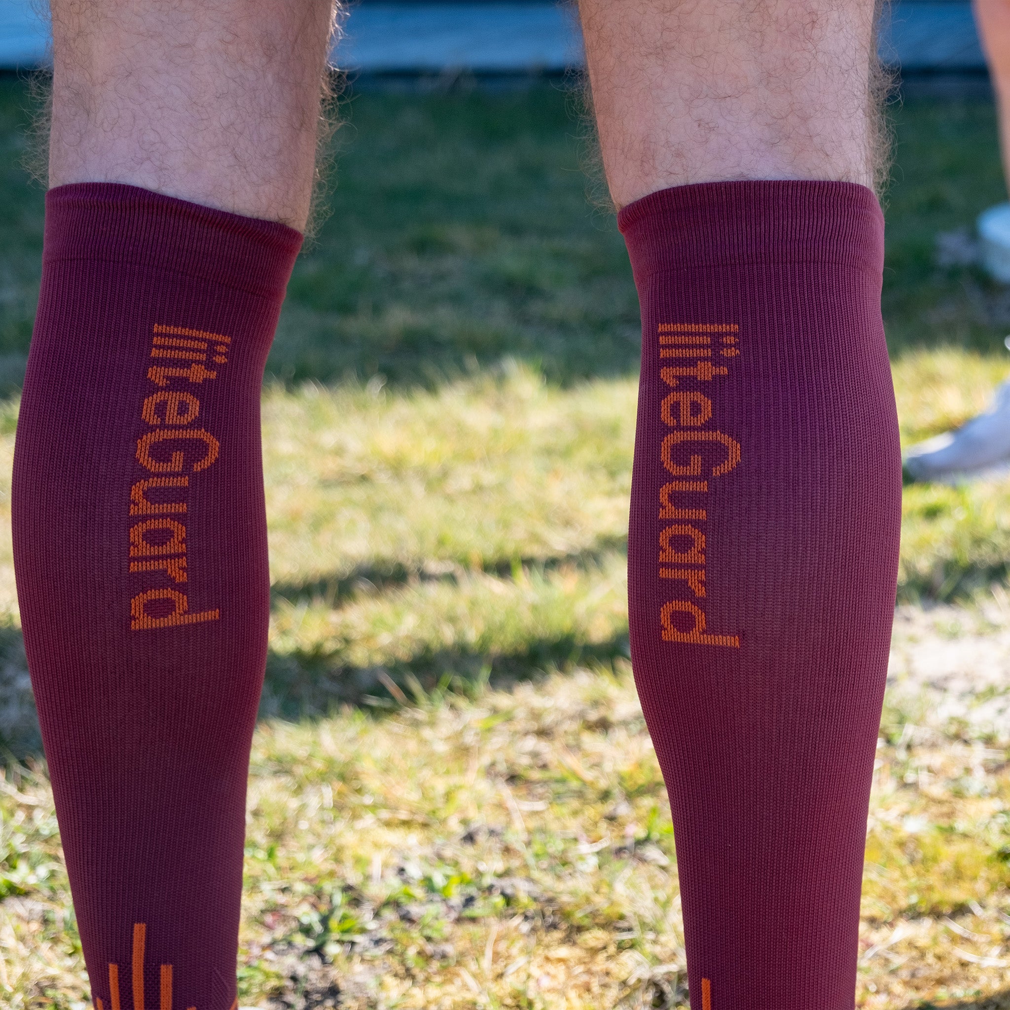 liiteGuard SHIN-TECH GRIP RUNNING SOCK Lange strømper Bordeaux