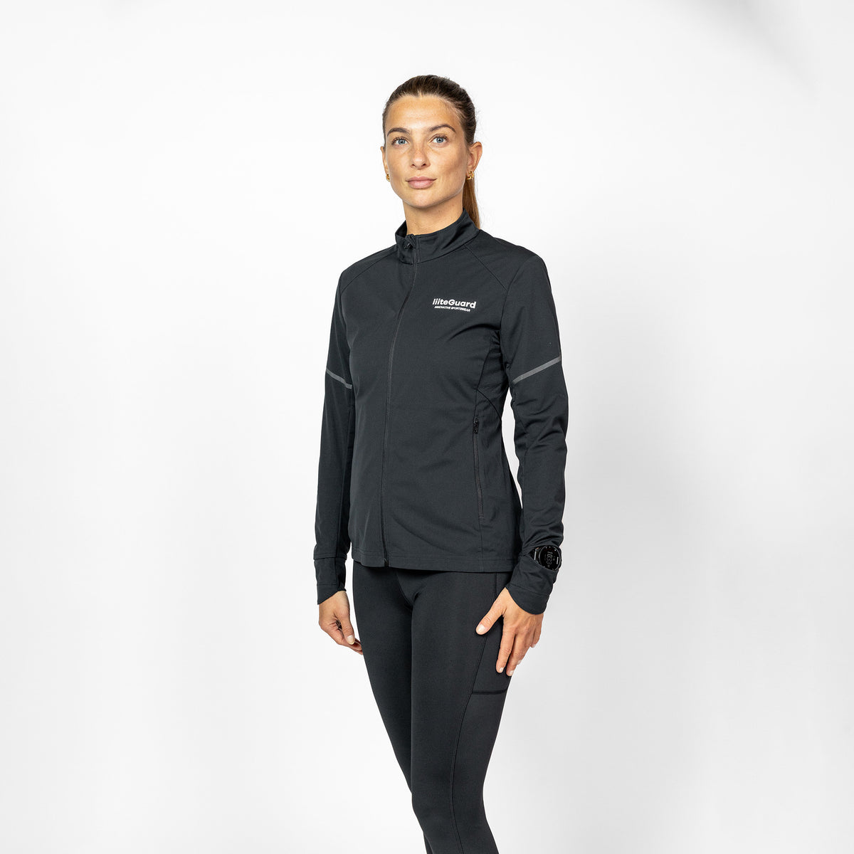 HYDRO-TECH RUNNING JACKET (WOMEN) - Black