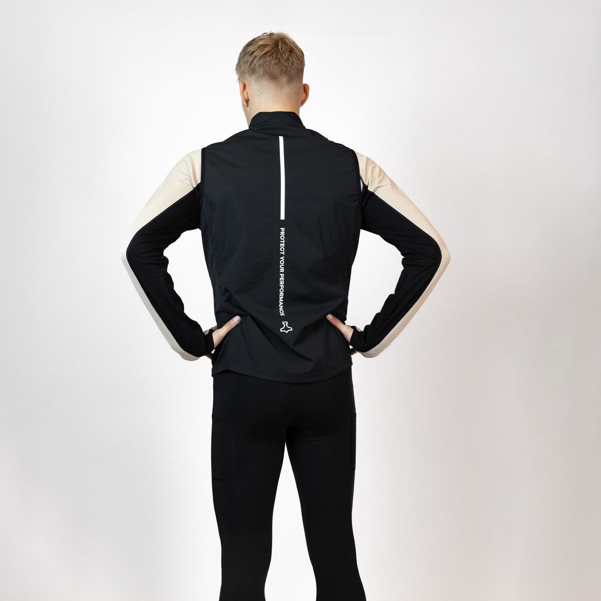 HYDRO-TECH RUNNING VEST (MEN)