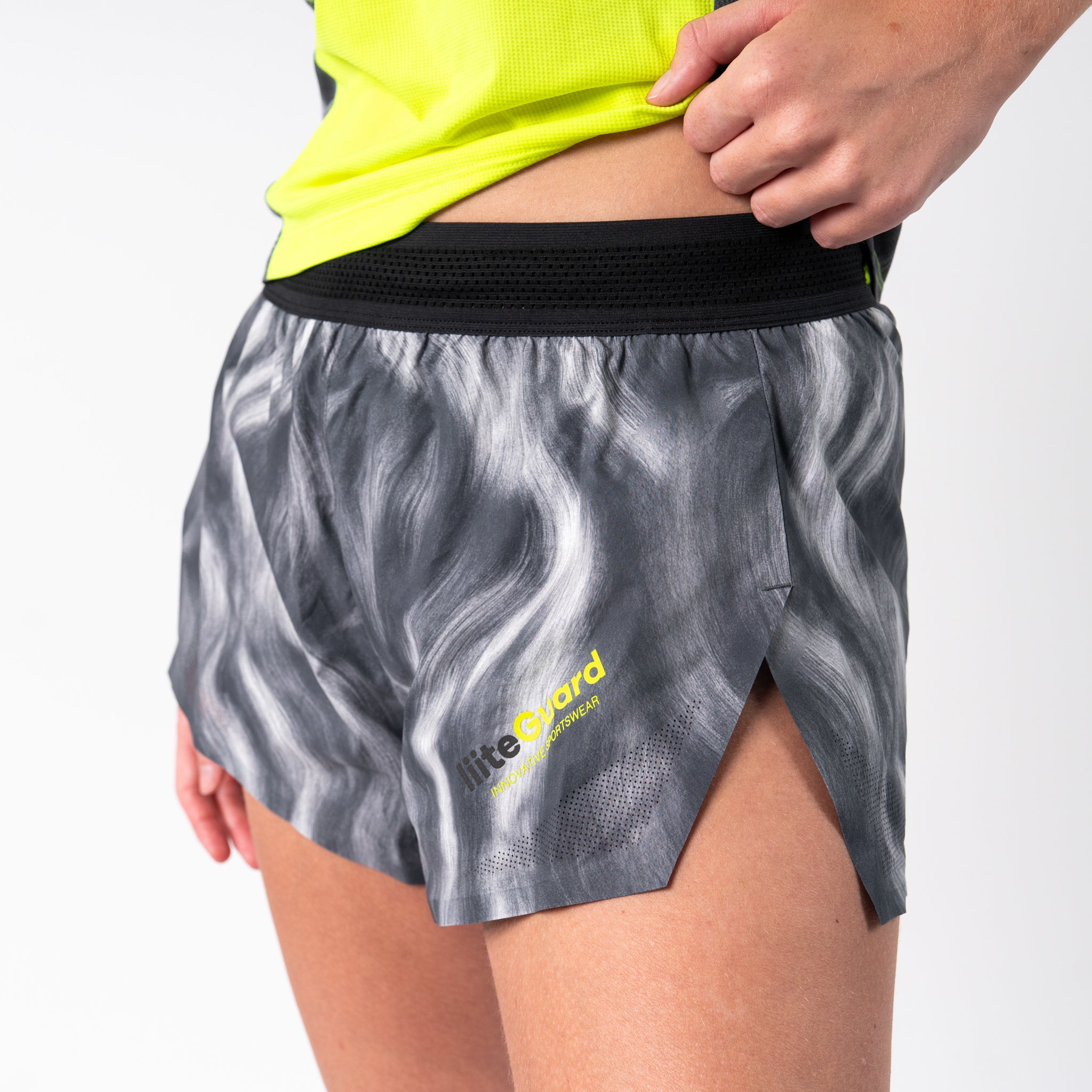 liiteGuard RACE SPLIT SHORTS (WOMEN) Shorts Grey AOP
