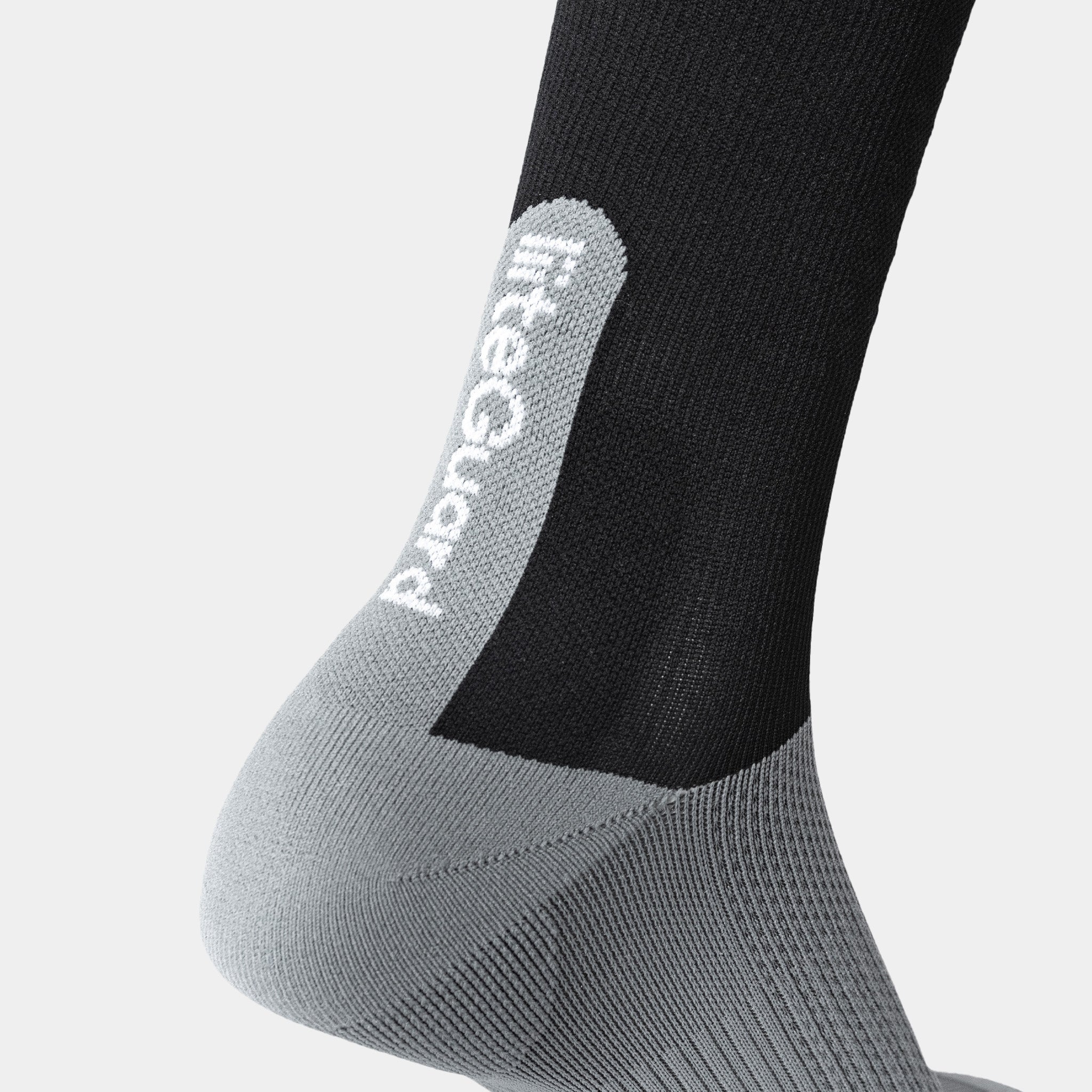 liiteGuard SHIN-TECH LIGHT RUNNING SOCK Lange strømper Black/Grey