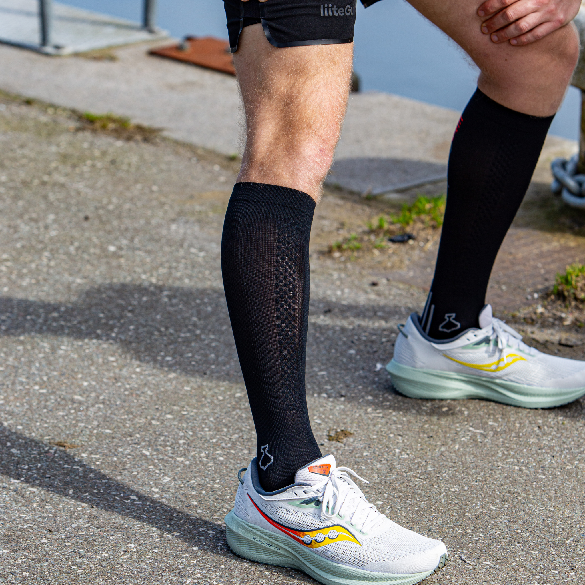 liiteGuard SHIN-TECH RUNNING SOCK Lange strømper Black