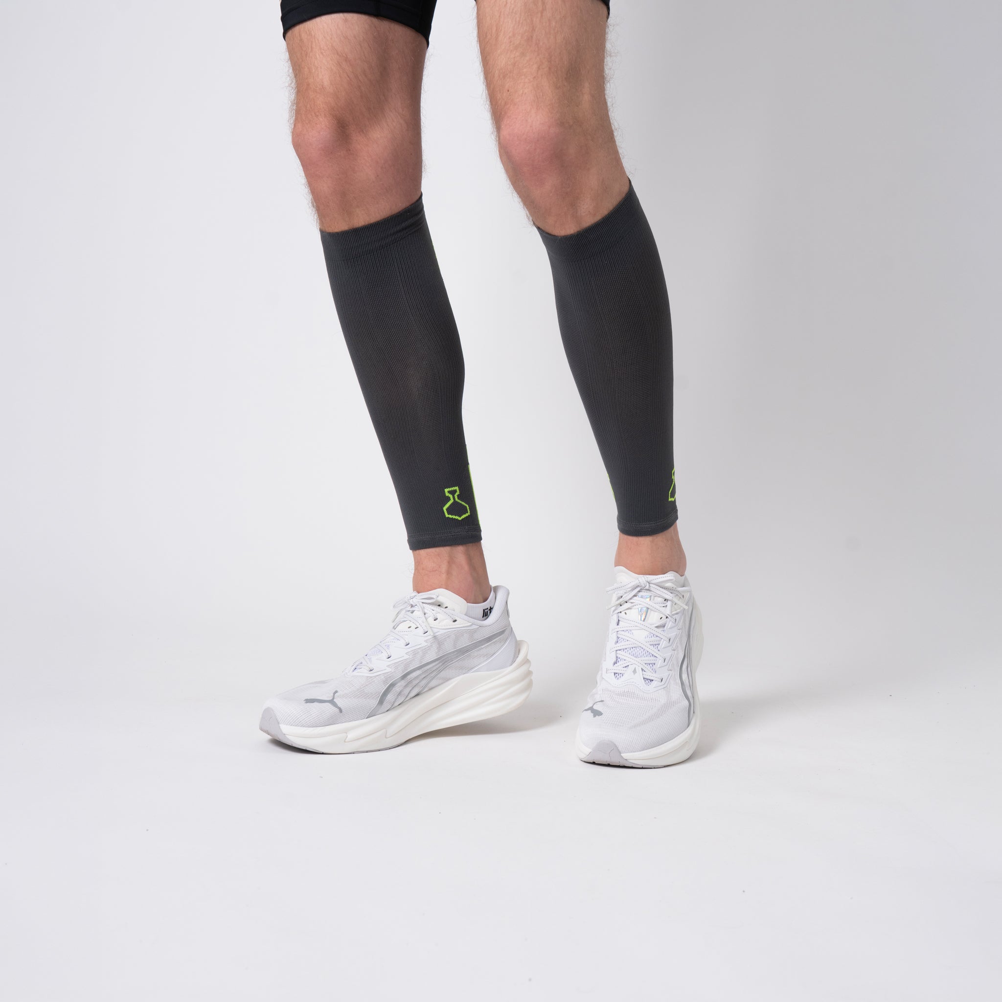 liiteGuard SHIN-TECH VISION COMPRESSION CALF SLEEVES Leg sleeve Ebony