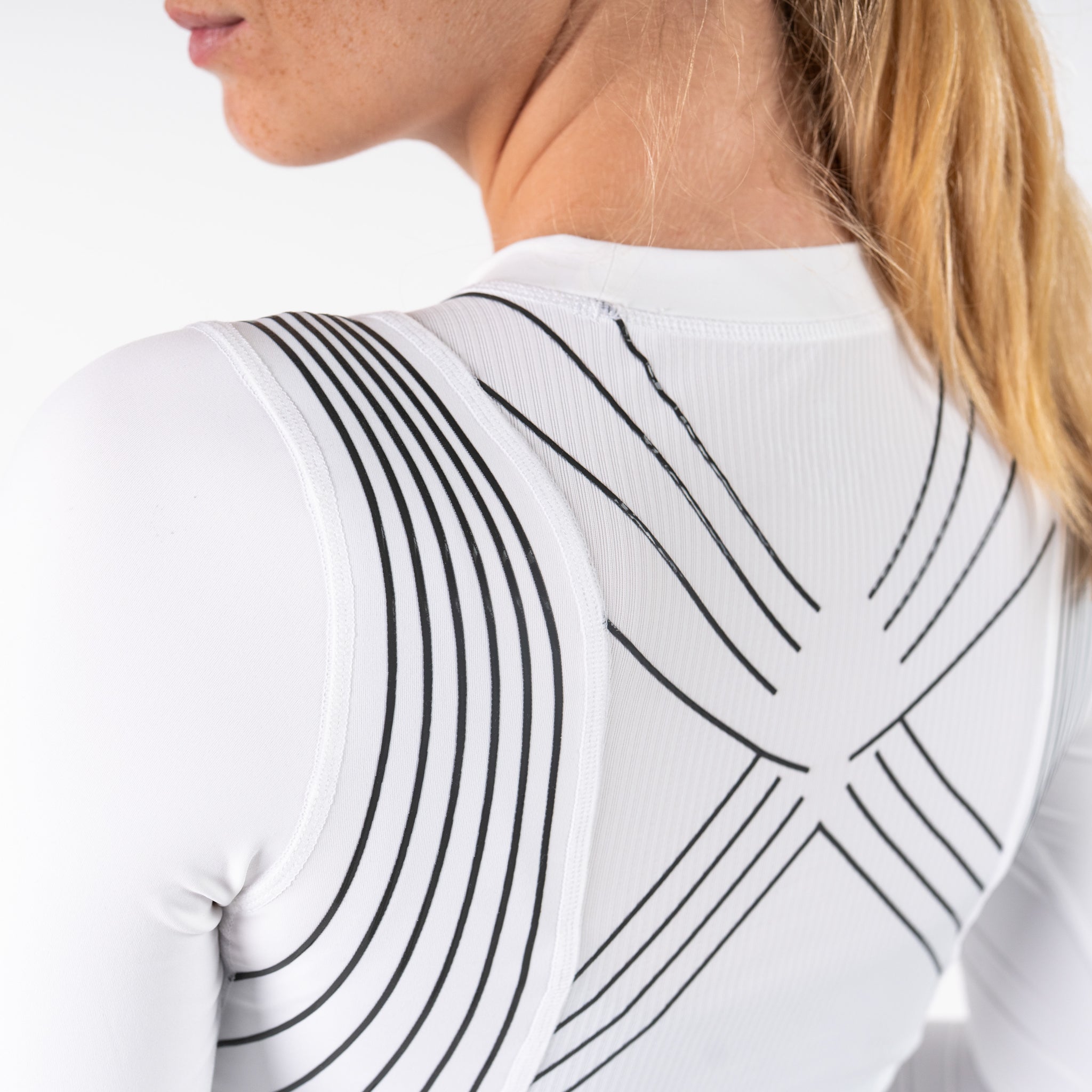 liiteGuard SPINE-TECH BASELAYER LS (WOMEN) Baselayer White