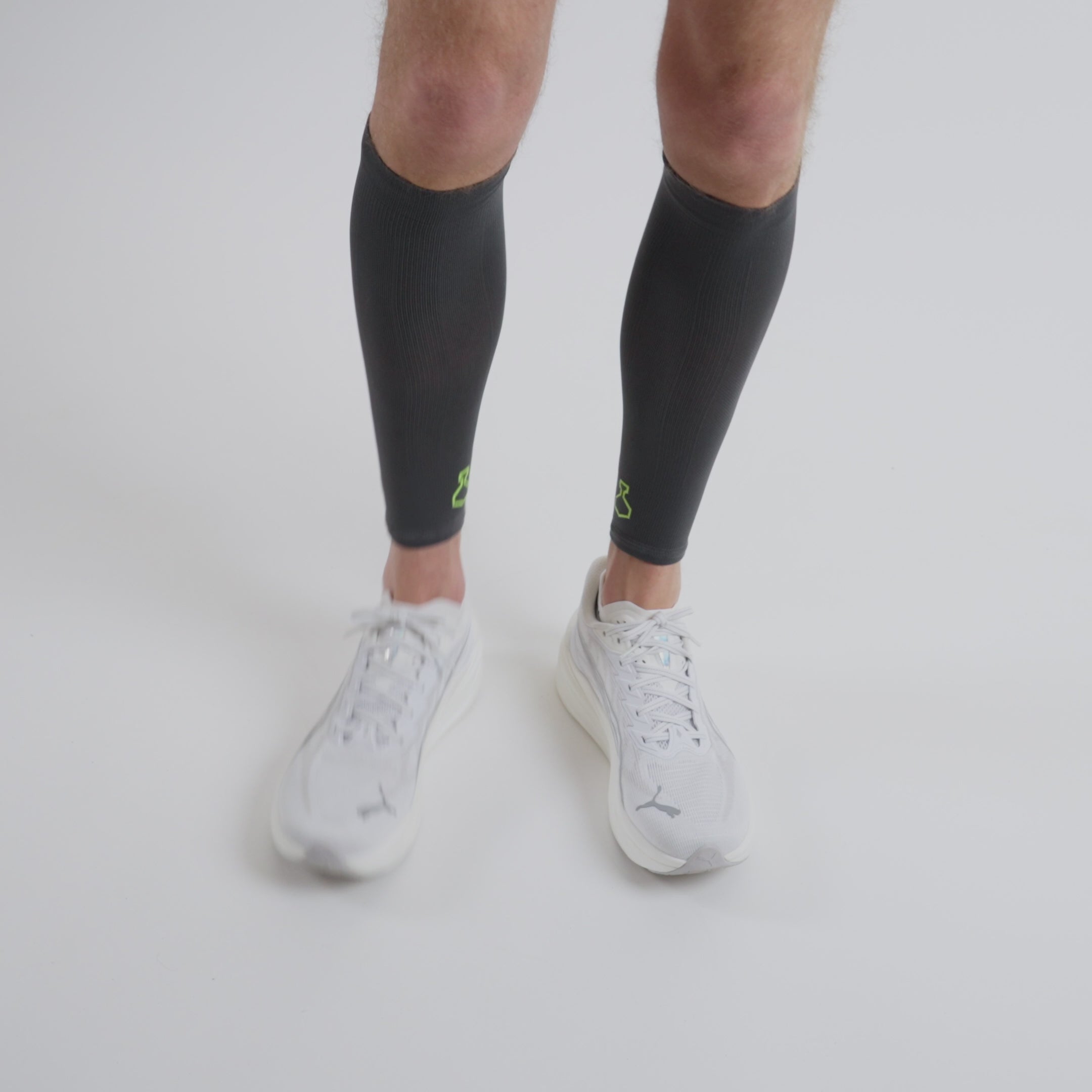 liiteGuard SHIN-TECH VISION COMPRESSION CALF SLEEVES Leg sleeve Ebony